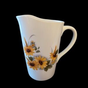 White Porcelain milk bag Pitcher